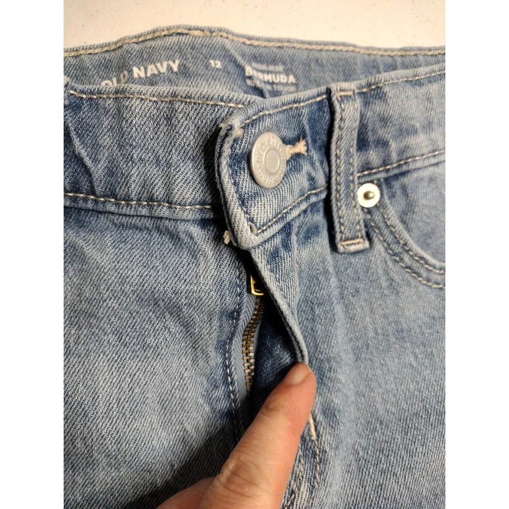 Old Navy Girls Size 12‎ High-Rise Bermuda Jean Shorts Light Wash Built-In Tough